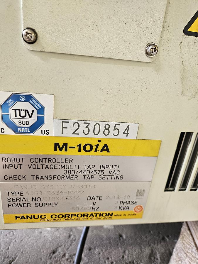 Used Fanuc M-10ia/12 Industrial Robot With R-30ib Controller