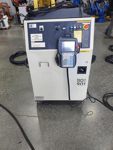 Used Fanuc M-900ia/260L Industrial Robot With R-30ia Controller