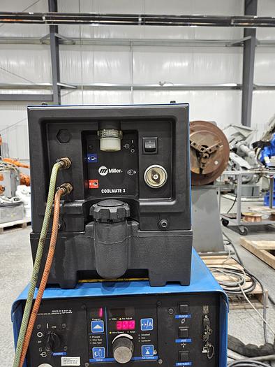 Used Yaskawa Motoman EA1900N Industrial Welding Robot With Miller Welder and Dual Headstock