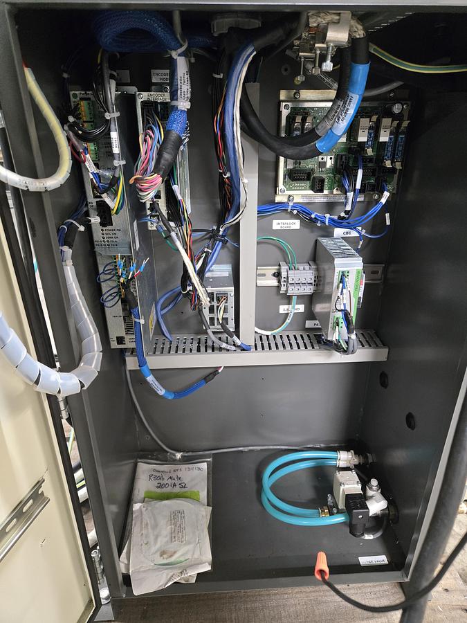 Used Fanuc Paint Mate 200ia/5L industrial Paint Robot With R-30ib Controller