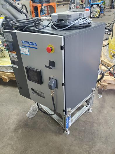 Used Yaskawa Motoman MH50II Industrial Robot With DX200 Controller