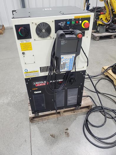 Used Fanuc Arcmate 100ic Industrial Welding Robot With Lincoln PW I40 and Dual Head