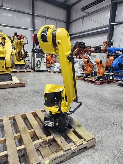 Refurbished Fanuc Arcmate 120id Industrial Welding Robot With R-30ib Plus Controller