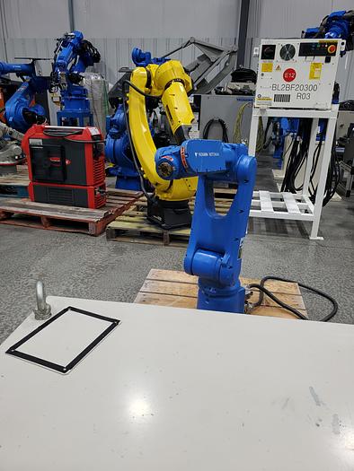 Used Yaskawa Motoman MH5 Industrial Robot With DX100 Controller