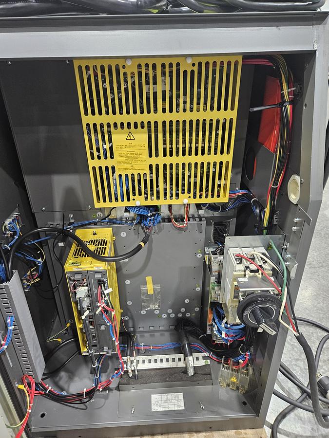 Used FANUC M-710ic/70 Industrial Robot With R-30ia Controller