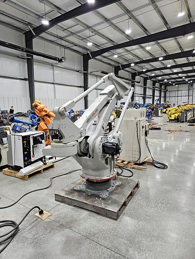 Used Yaskawa Motoman EPL300 Palletizing Robot with NX100 Controller