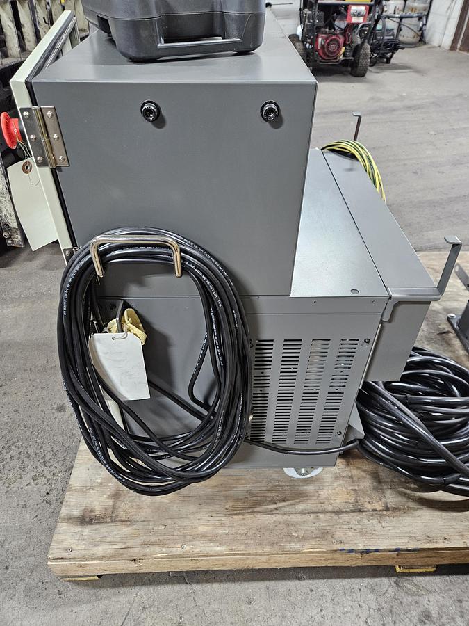 Used Fanuc LR Mate 200iD/7L Industrial Robot With R-30ib Controller