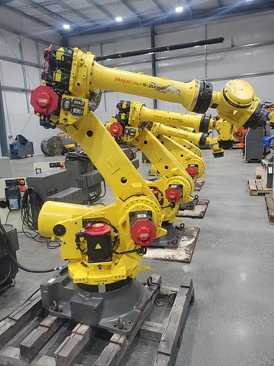 Used Fanuc R-2000ic/210F Industrial Robot With R-30ib Controller