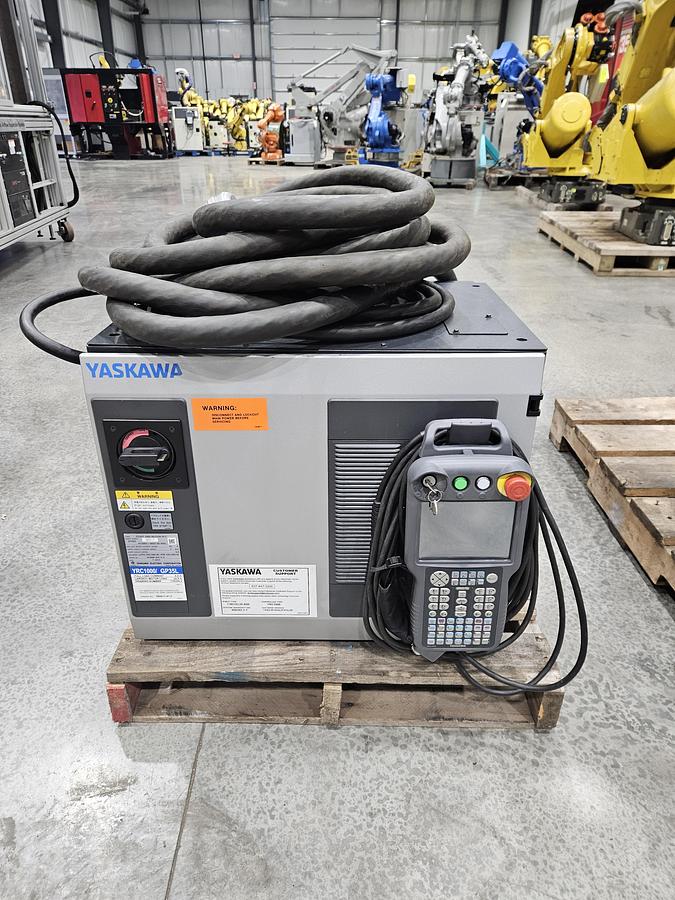 Used Yaskawa Motoman GP35L Industrial Robot With YRC1000 Controller