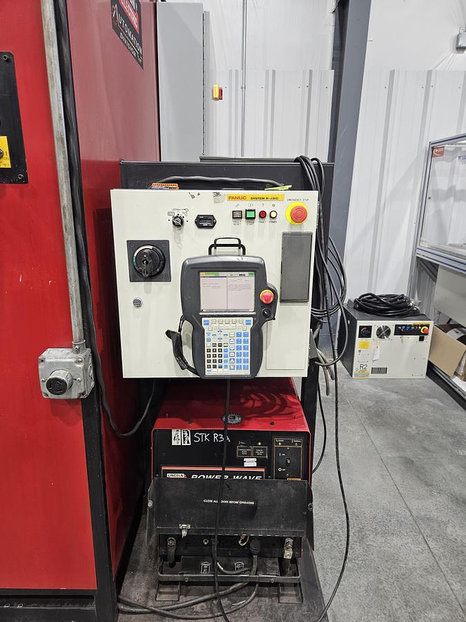 Used Complete Lincoln System 50 Robotic Welding Cell W/ FANUC 100ibe/R-30ia Dual HS and Safety