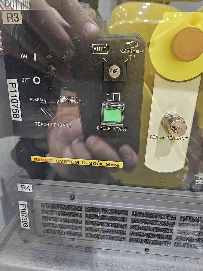 Used Fanuc LR Mate 200iC and M-1ia Dual Arm Robot - F110578