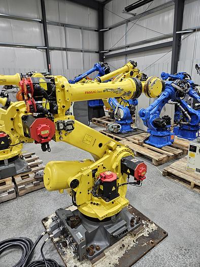 Used Fanuc R-2000ic/210F Industrial Robot With R-30ib Controller