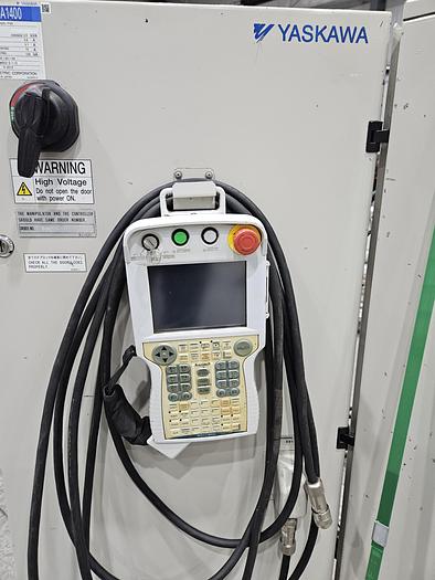 Used Yaskawa MA1400 Industrial Welding Robot with DX100 Controller and Motoweld RL350