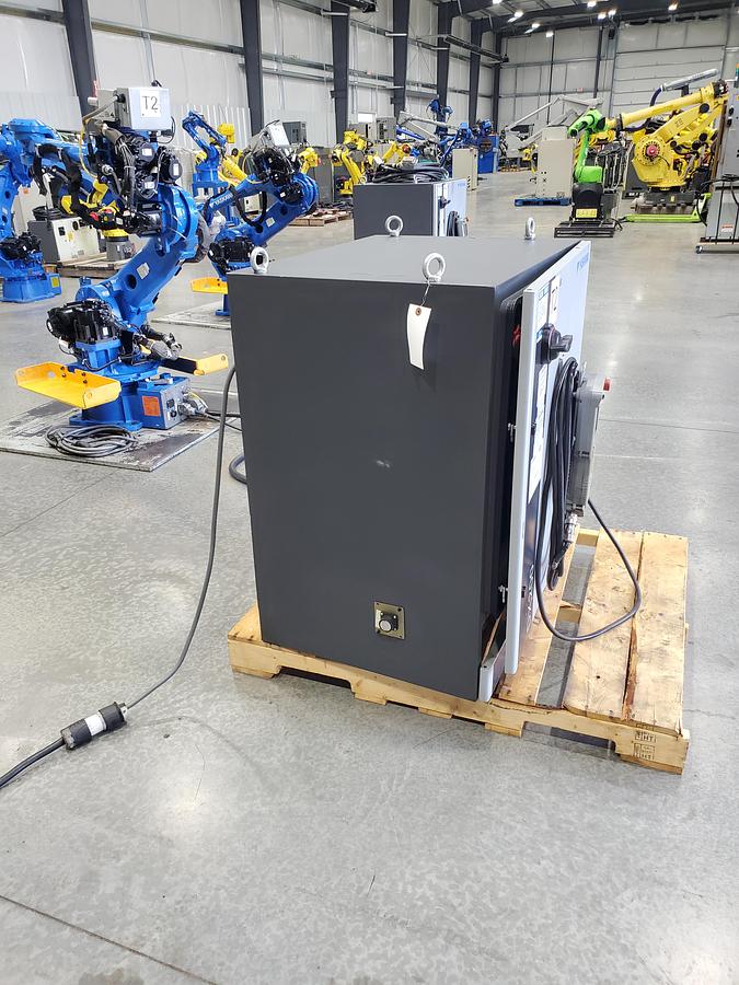 Used Yaskawa Motoman MH50-II Industrial Robot With DX200 controller