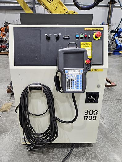 Used Fanuc M-900ia/260L Industrial Robot With R-30ia Controller