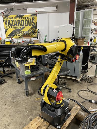 Used FANUC M-10id/10L Industrial Robot With R-30ib Plus Controller