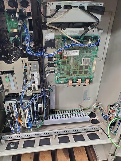 Used 2011 Yaskawa Motoman HP20D Industrial Robot With DX100 Controller