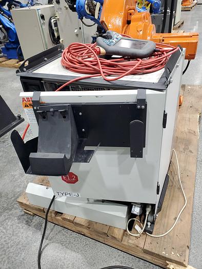 Used ABB IRB 6640-235/2.55 Industrial Robot With IRC5 Controller