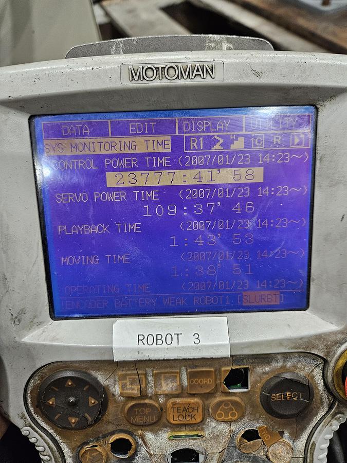 Used Yaskawa Motoman EA1400 Industrial Robot With XRC 2001 Controller