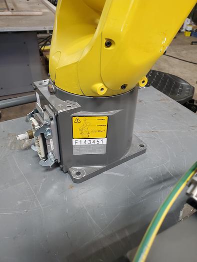 Used Fanuc LR Mate 200iD/7H Industrial Robot With R-30ib Controller