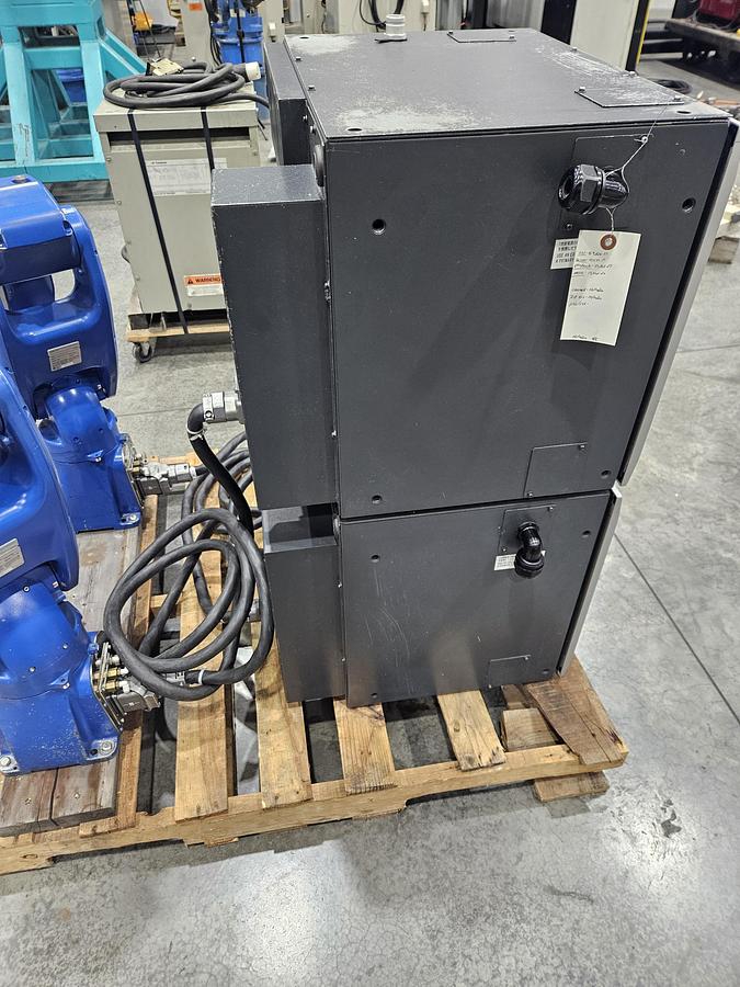 Used Dual Arm Yaskawa GP8 Industrial Robots W/ YRC1000 Controller
