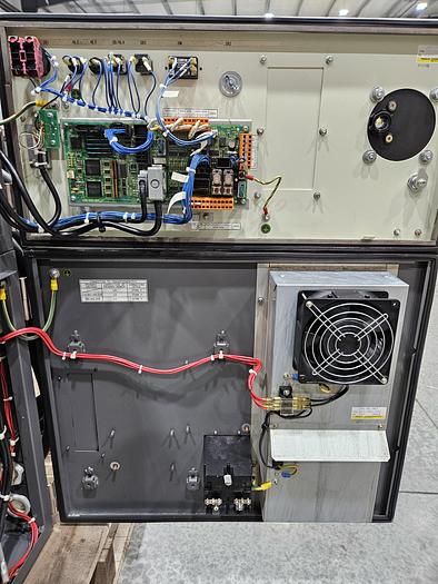 Used FANUC Arcmate 120ic Industrial Robot With R-30ia Controller