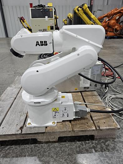 Used ABB IRB 120 Clean Room Industrial Robot With IRC5 Controller