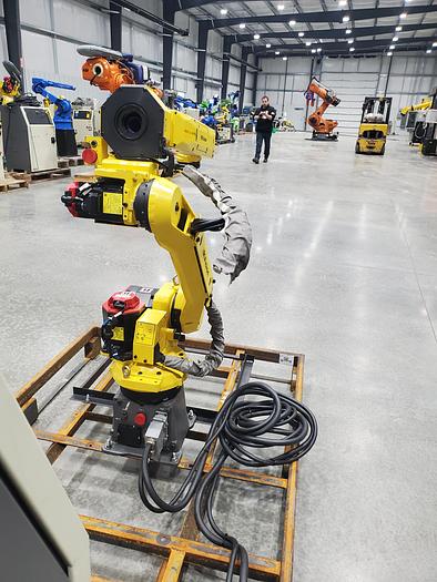 Used Fanuc M-10ia Industrial Robot With R-30ia Controller