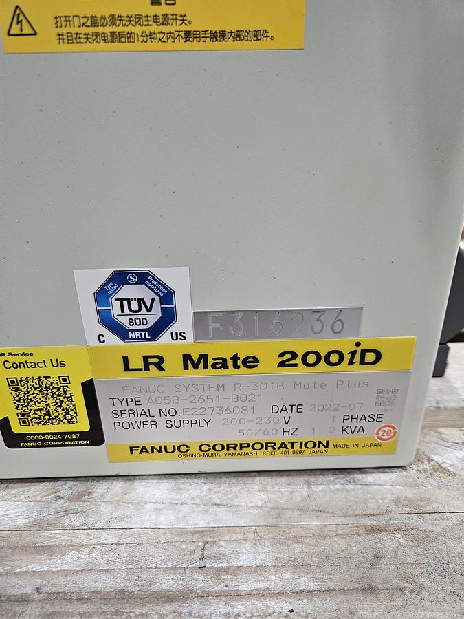 Used Fanuc LR Mate 200iD Industrial Robot With R-30ib Plus Controller