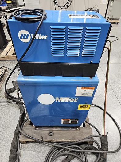 Used Yaskawa Motoman EA1900N Industrial Welding Robot With Miller Welder and Dual Headstock