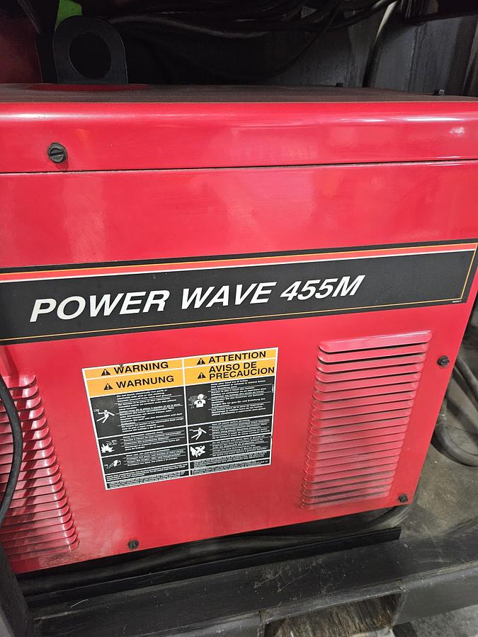 Used Complete Lincoln System 50 Robotic Welding Cell W/ FANUC 100ibe/R-30ia Dual HS and Safety