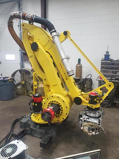 Used Fanuc M-410ic/315 Industrial Palletizing Robot With R-30ib Controller