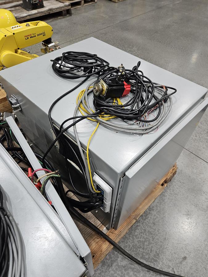 Used Fanuc LR Mate 200iC and M-1ia Dual Arm Robot - F110578