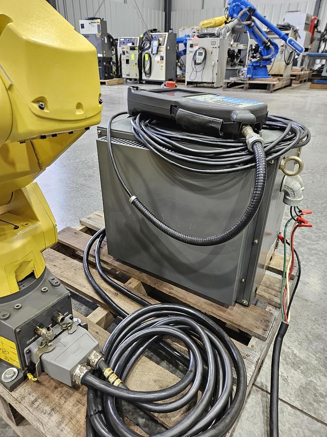 Used Fanuc LR Mate 200ic Industrial Robot With R-30ia Controller