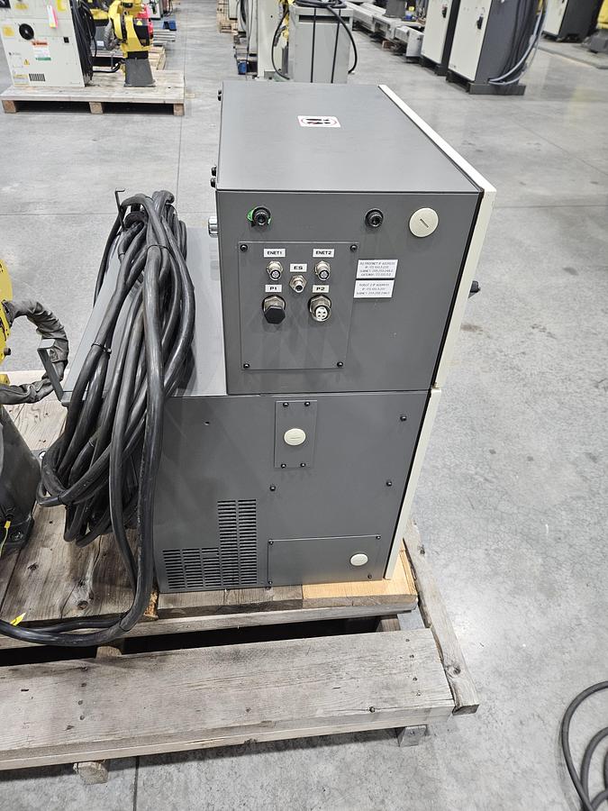 Used Fanuc M-10ia/12 Industrial Robot With R-30ib Controller