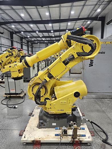 Used Fanuc R-2000ib/165F Industrial Robot With R-30ib Controller