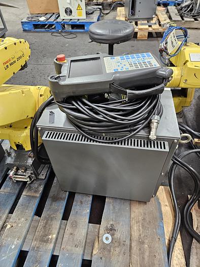 Used Fanuc LR Mate 200ic Industrial Robot With R-30ia Controller