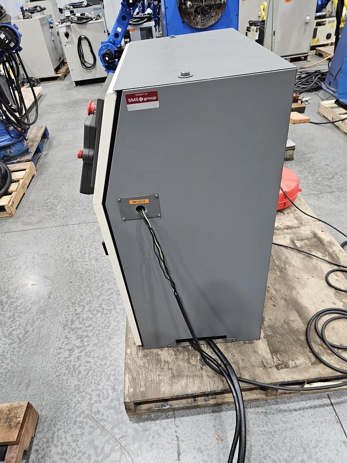 Used Fanuc M-710ib/45 Industrial Robot With R-J3ib Controller