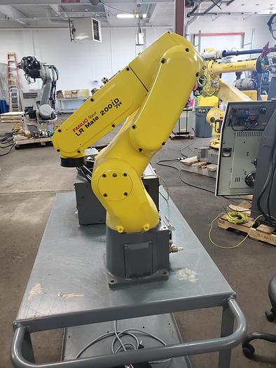 Used Fanuc LR Mate 200iD/7H Industrial Robot With R-30ib Controller