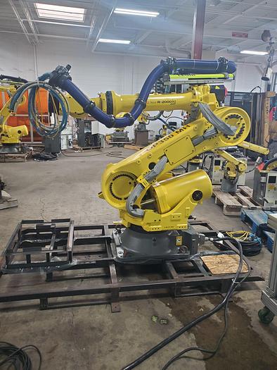 Used FANUC Arcmate 120ic/12L Industrial Robot With R-30ib Controller