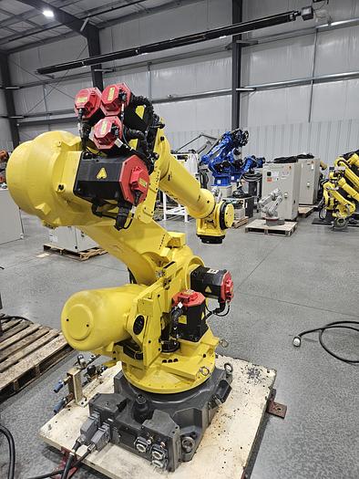 Used Fanuc R-2000ib/165F Industrial Robot With R-30ib Controller