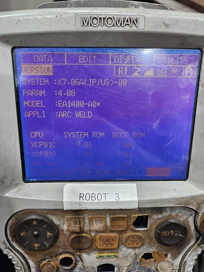 Used Yaskawa Motoman EA1400 Industrial Robot With XRC 2001 Controller