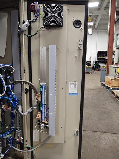 Used 2013 Yaskawa Motoman MH6-10 Industrial Robot with DX100 Controller