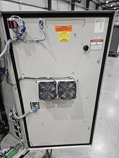 Used Yaskawa Motoman HP3 Industrial Handling Robot With NX100 Controller