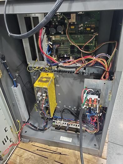 Used FANUC Arcmate 120ic Industrial Robot With R-30ia Controller