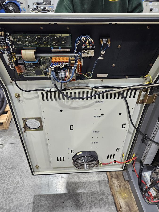 Used Fanuc M-710ib/45 Industrial Robot With R-J3ib Controller