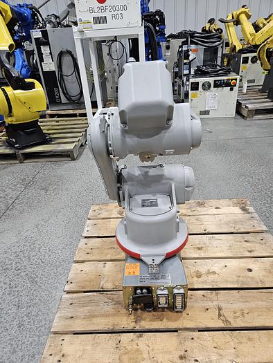 Used Yaskawa Motoman HP3 Industrial Handling Robot With NX100 Controller