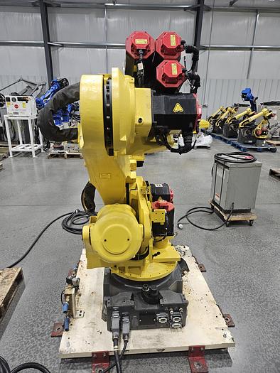 Used Fanuc R-2000ib/165F Industrial Robot With R-30ib Controller