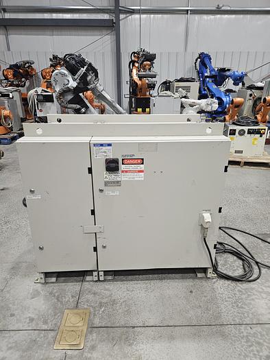 Used Yaskawa Motoman MH50 Industrial Robot With DX100 Controller