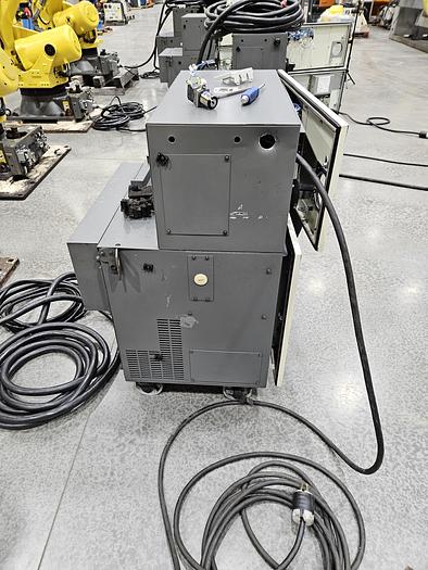 Used Fanuc R-2000ic/210F Industrial Robot With R-30ib Controller
